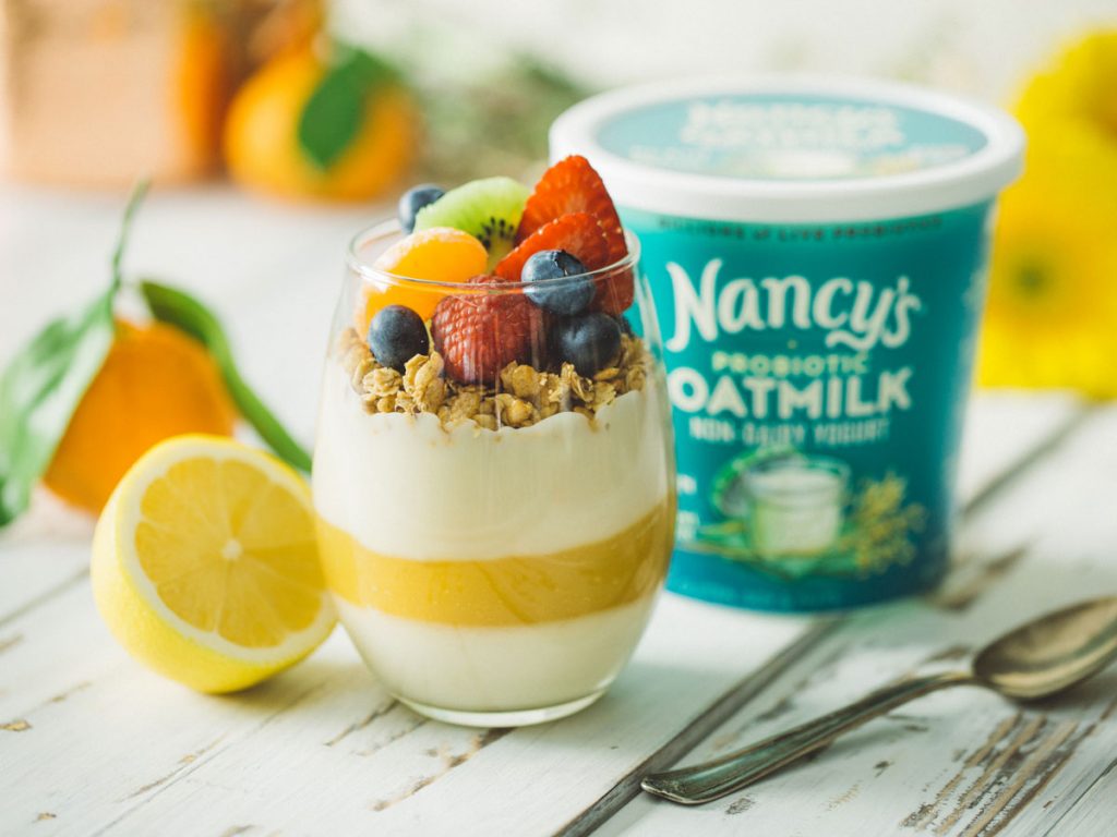 OATMILK NON-DAIRY YOGURT PARFAIT WITH LEMON CURD